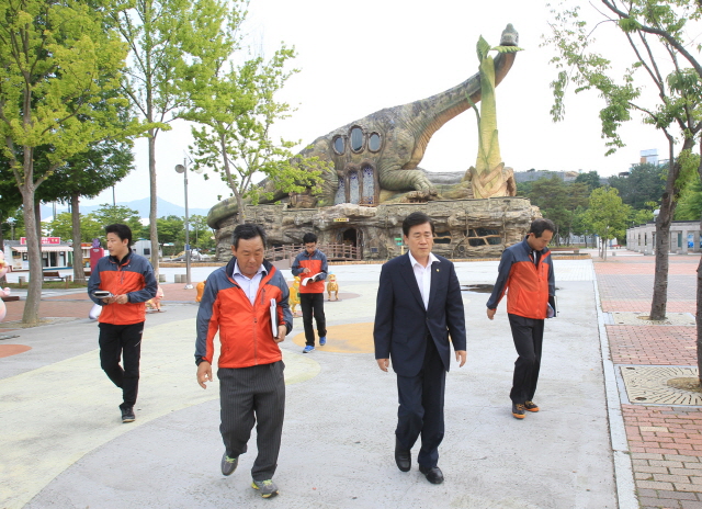 크기변환_이학렬_고성군수_당항포관광지_현장점검(2)