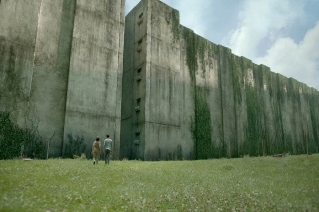 640700Max2014mazerunner06