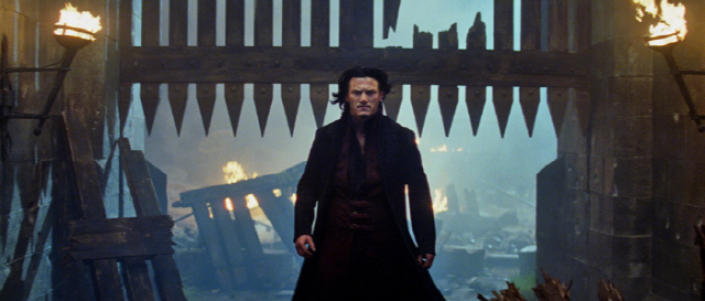 640700Max2014draculauntold04