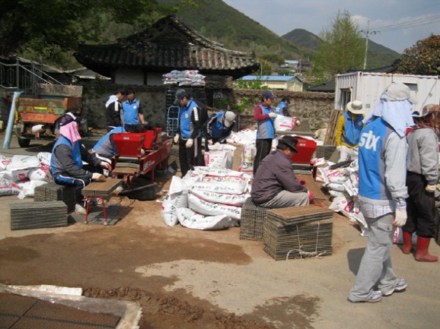 크기변환_s-옹달샘봉사단_농촌봉사활동(구만_연동단지).jpg