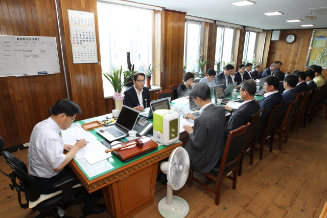 640고성군 조기집행대책보고회(6.18.).jpg