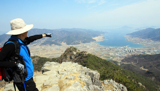 거류산정상에서 바라본 거류면.jpg