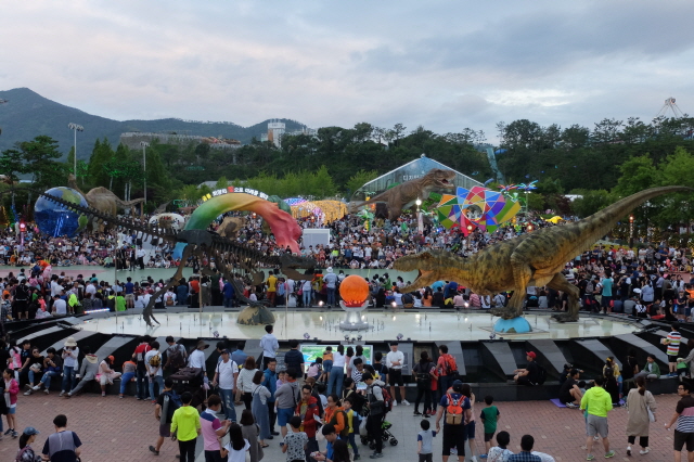 6402016경남고성공룡세계엑스포 폐막 임박 (1).JPG