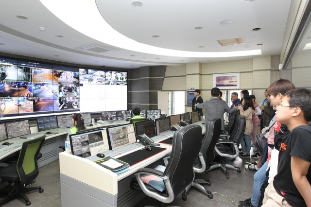 고성군CCTV통합관제센터 견학프로그램 인기 (2).JPG