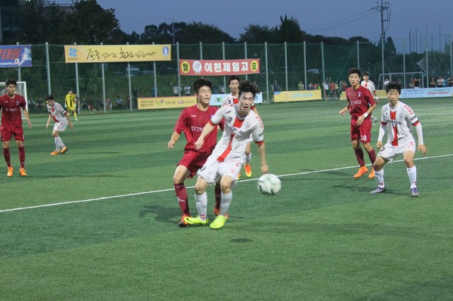 제23회 무학기 전국고등학교 축구대회, 경남 고성군에서 개막 (2).JPG