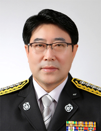 김홍찬.jpg