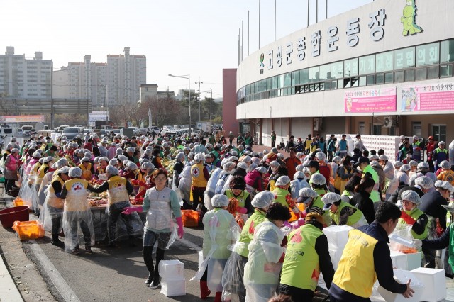 11월28일 제12회 이웃사랑 김장나눔축제 (1).JPG