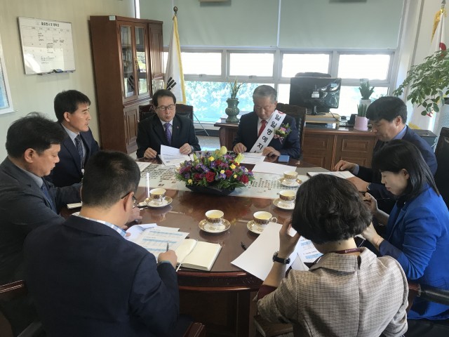 박용삼 고성군의회 의장`` 건강보험공단 통영·고성지사 1일 명예 지사장 활동 (2).jpg