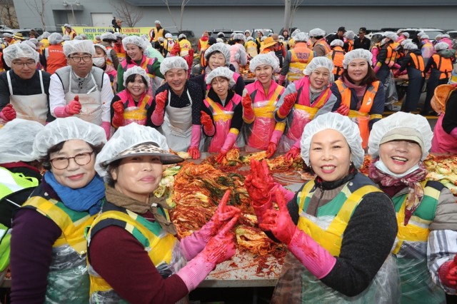 11월27일 제13회 이웃사랑 김장나눔축제 (9).JPG