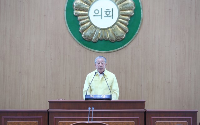 고성군의회, 제255회 임시회 개회 (2).JPG