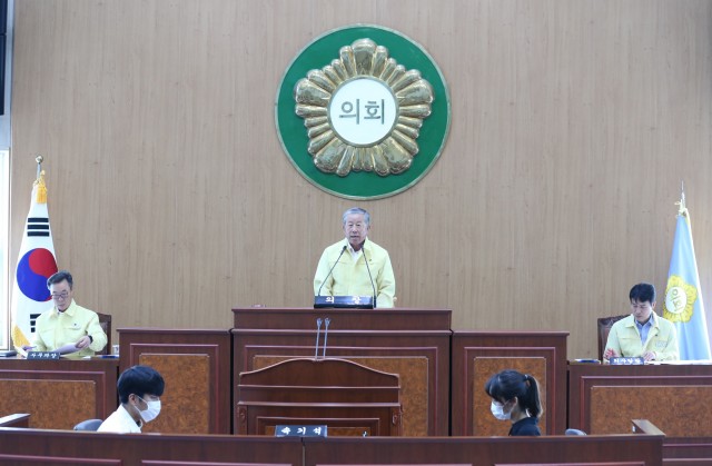 2. 고성군의회, 제255회 임시회 폐회.JPG