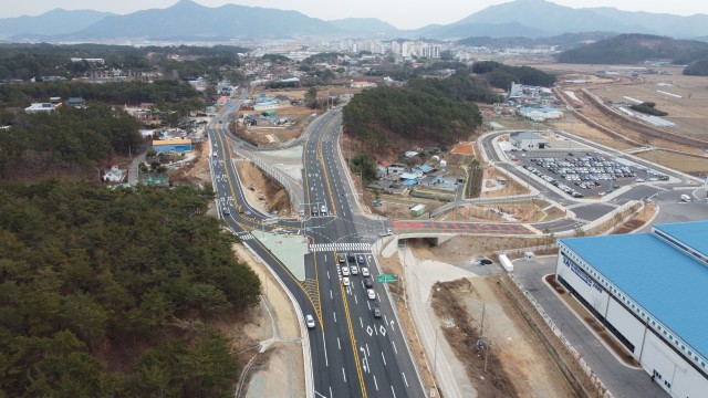 2-1 고성 항공산업의 초석 이당일반산업단지.JPG