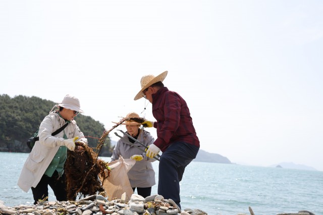 고성군의회 개원 32주년 기념행사 (의장님) 2.JPG