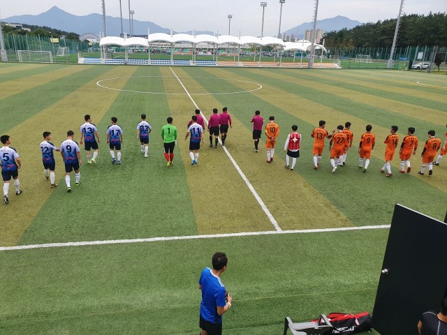 4-1 2023 고성군축구협회장기 슈퍼리그 개막_2022 고성군축구협회장기 슈퍼리그 선수들.jpg